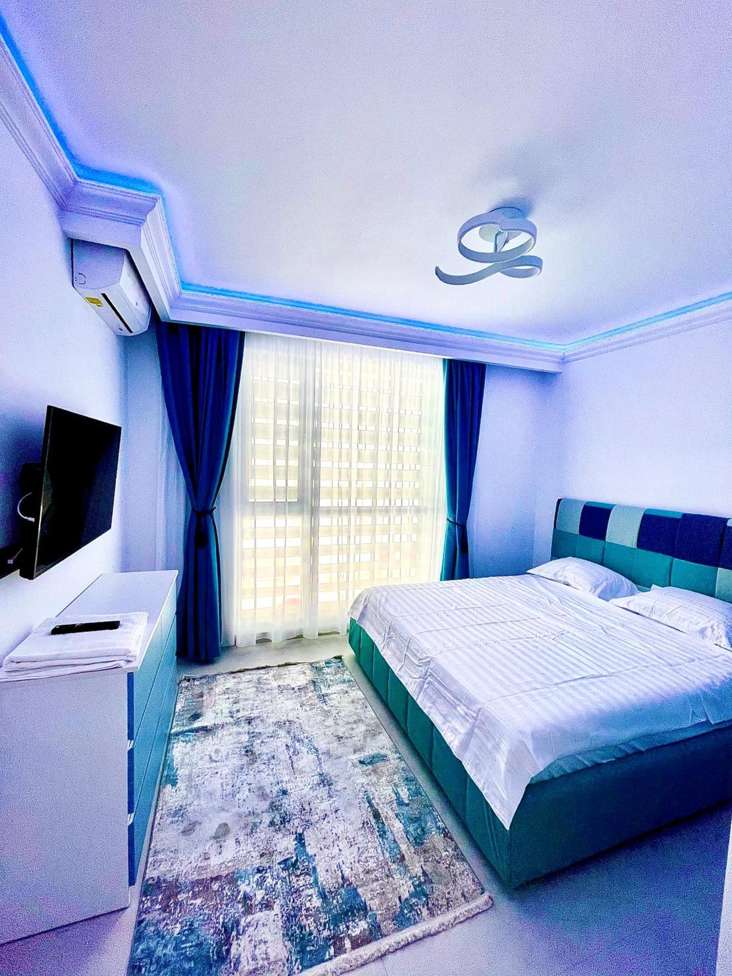 Marcony Boutique Apartments Mamaia Bagian luar foto