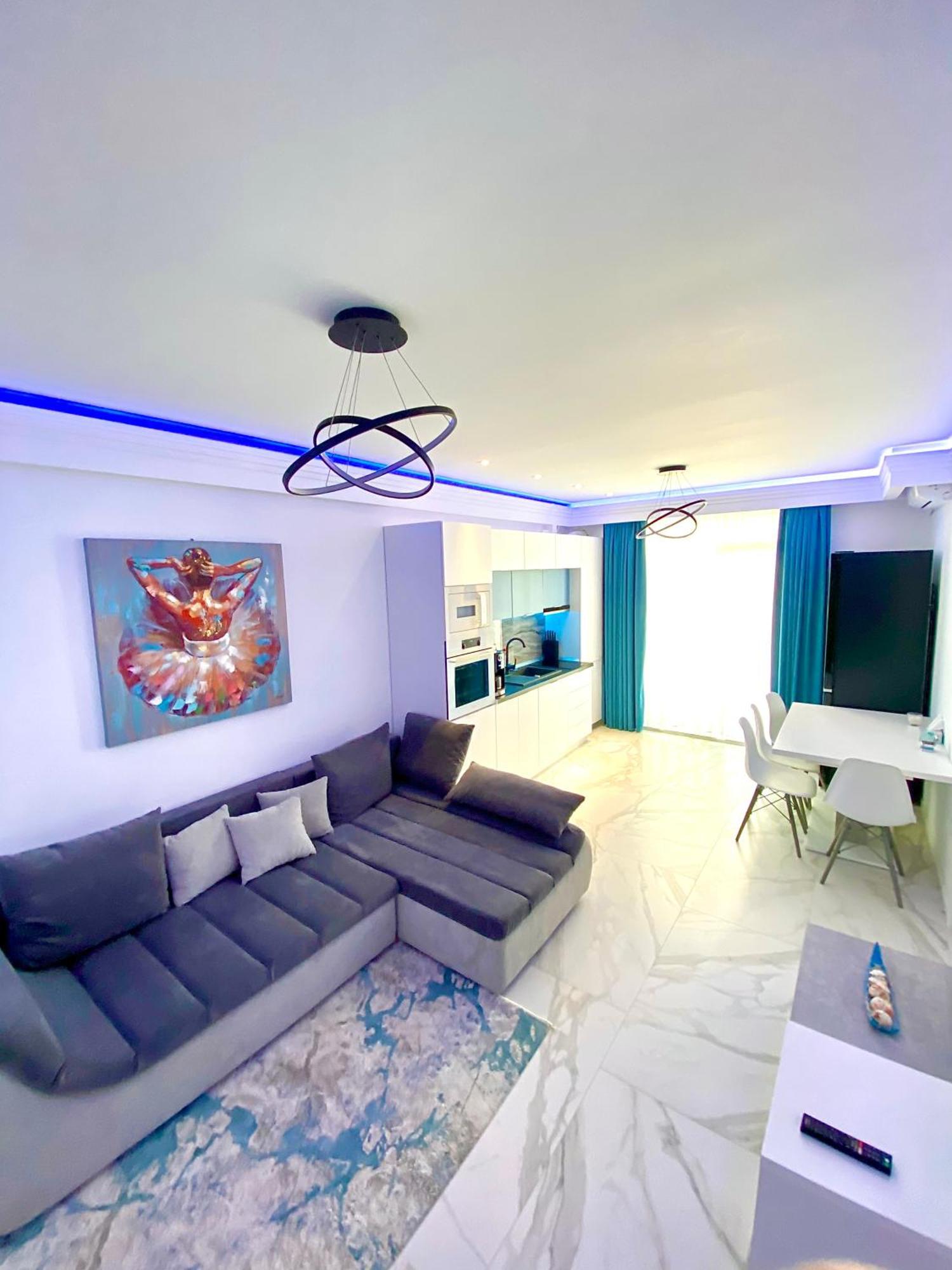Marcony Boutique Apartments Mamaia Bagian luar foto