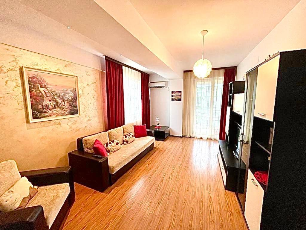 Marcony Boutique Apartments Mamaia Bagian luar foto