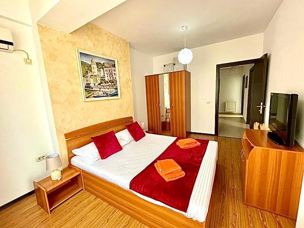Marcony Boutique Apartments Mamaia Bagian luar foto