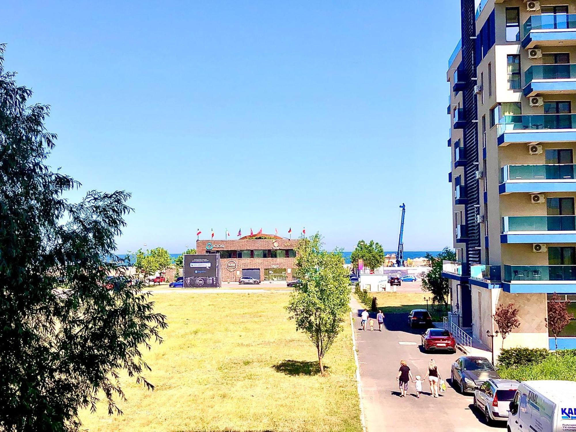 Marcony Boutique Apartments Mamaia Bagian luar foto