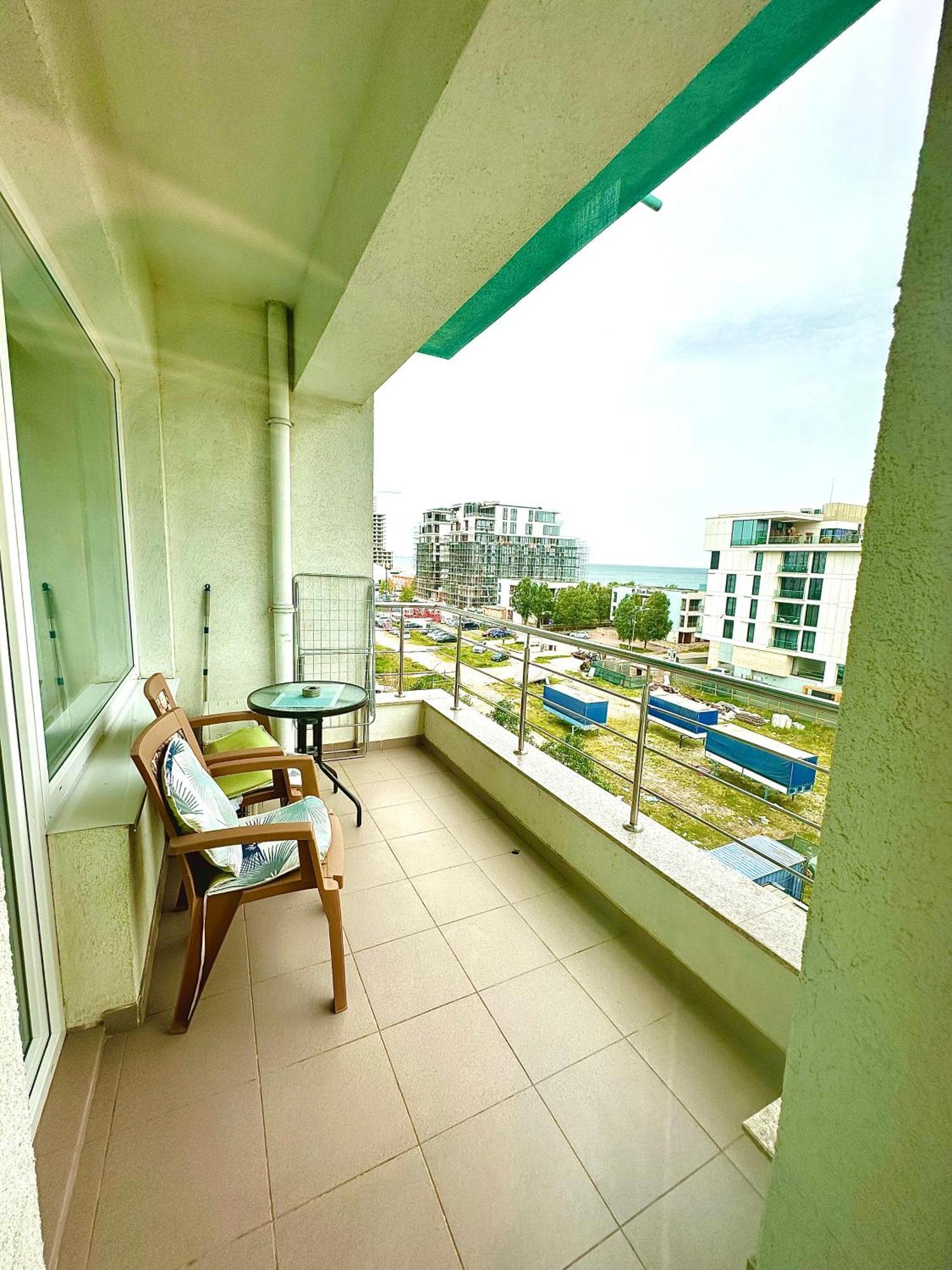 Marcony Boutique Apartments Mamaia Bagian luar foto